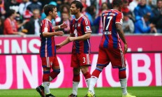 九游体育APP-意甲焦点战之夜，霍勒迪关键制胜，点燃绿茵激情