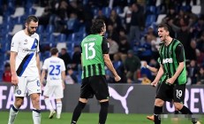 九游体育平台-包含惊人表现！一支球队意外取胜引发热议的词条