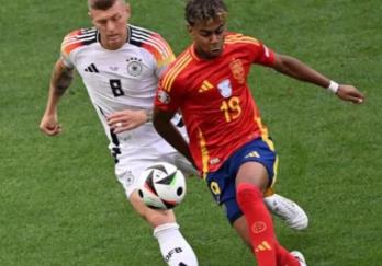 葡萄牙对阵西班牙，双方角逐激烈的简单介绍