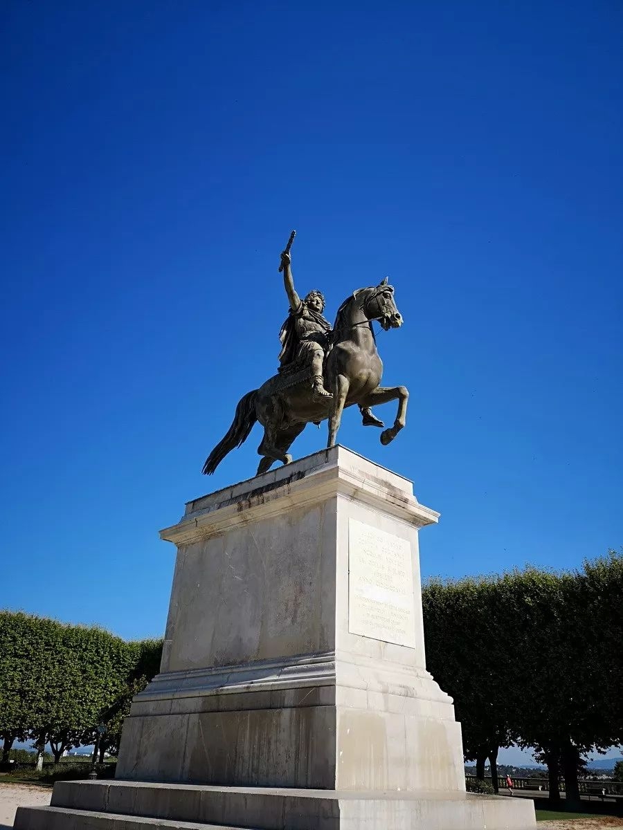 蒙彼利埃在西班牙采访中巴主力实现客场惊魂胜利的简单介绍