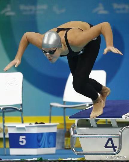 俄罗斯选手再夺游泳金牌，实力备受瞩目