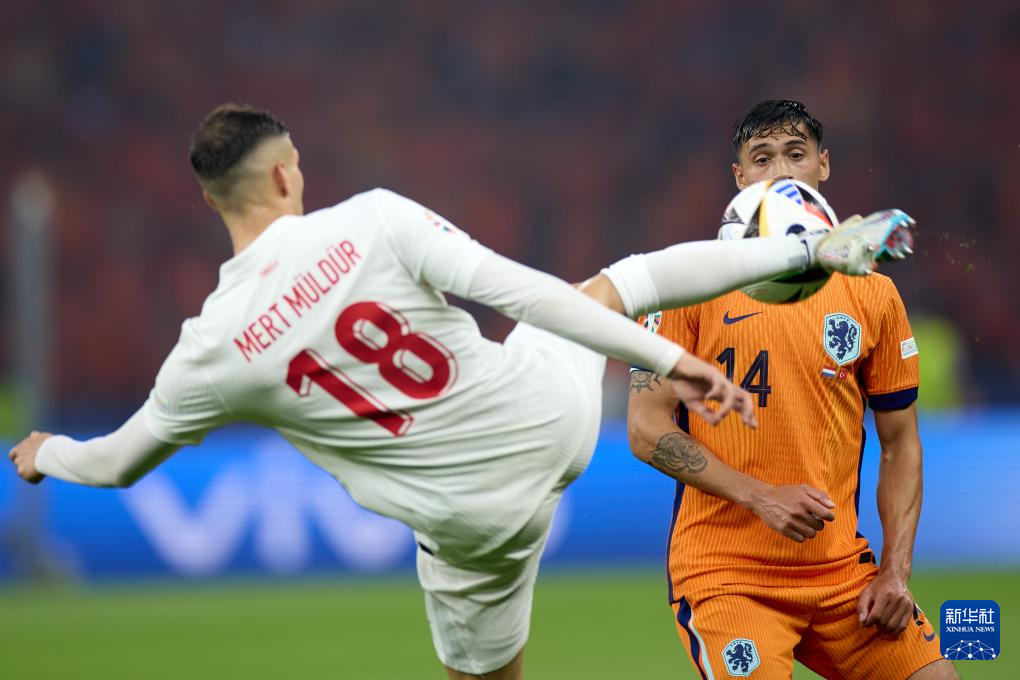 荷兰惨遭淘汰，法国队进入欧锦赛半决赛