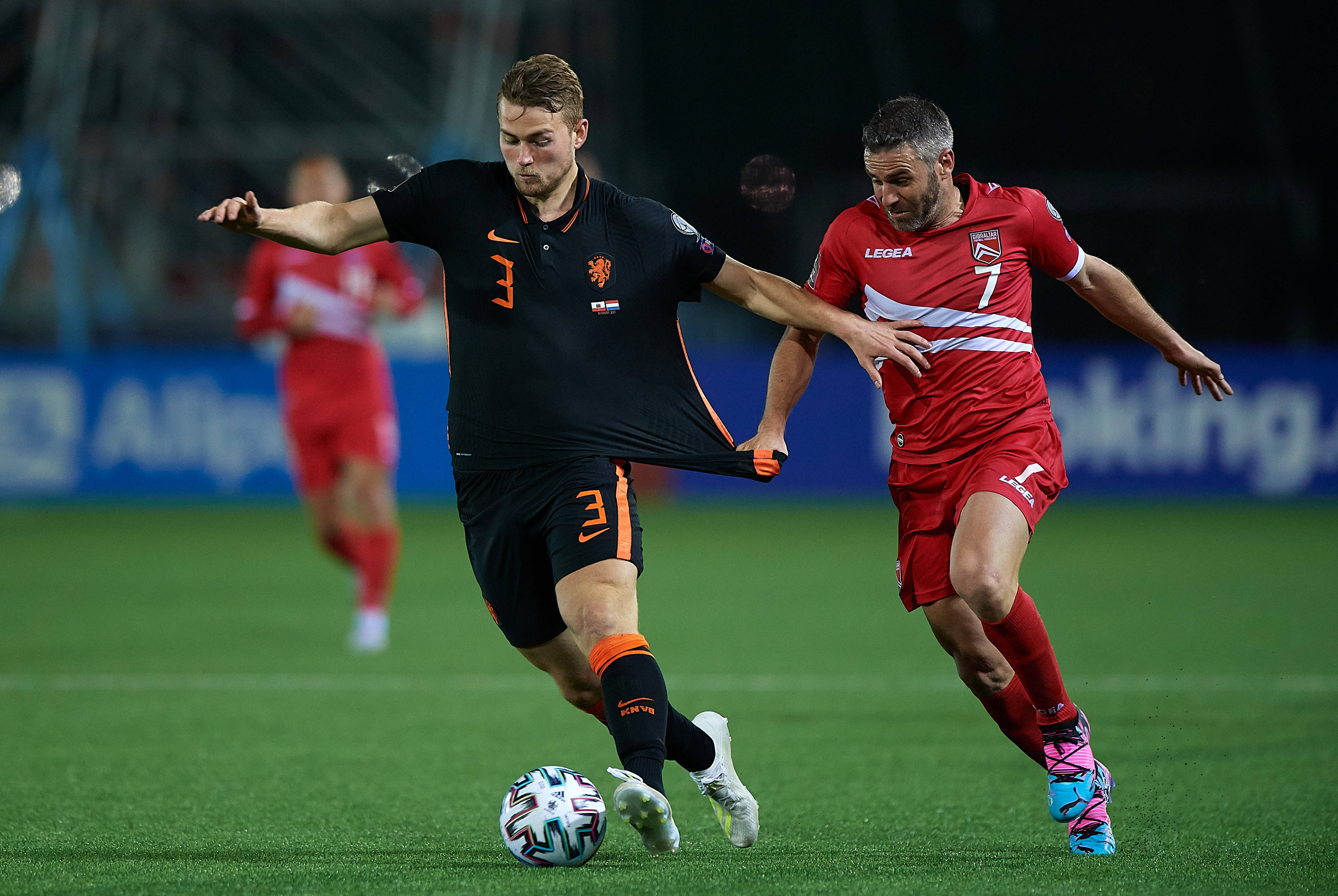 荷兰战胜黑马，再次晋级决赛阶段